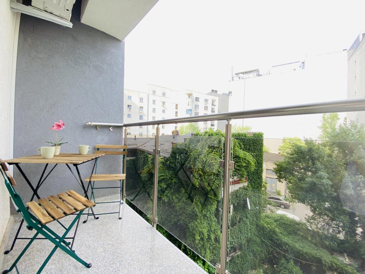 New City Studios With Balcony Бухарест Экстерьер фото